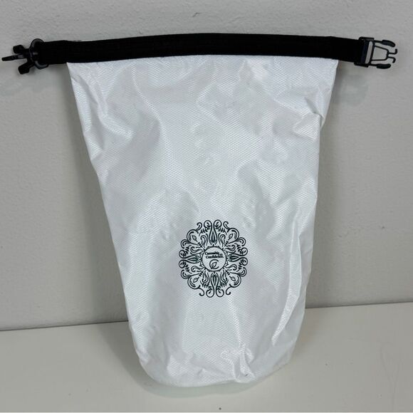 Curaleaf Roll Top White Waterproof Dry Bag - Picture 1 of 7